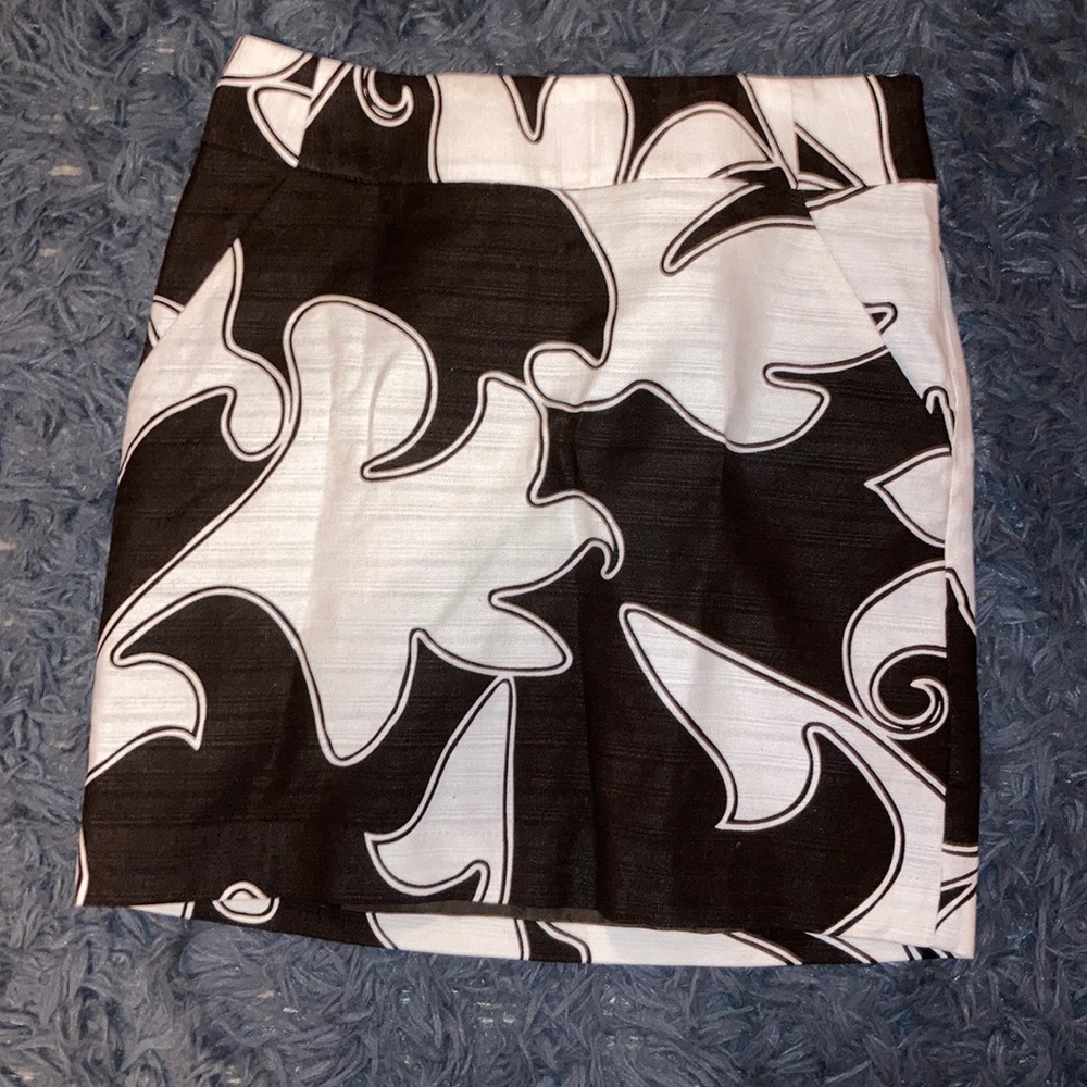 Merona Vintage Black & White Printed Skirt
